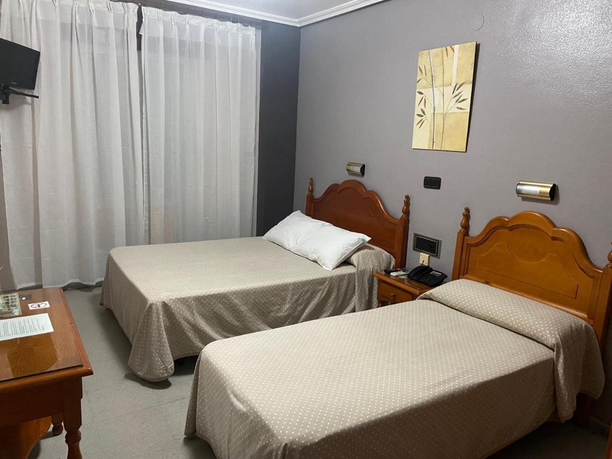 Hotel Lusitania Mérida Zewnętrze zdjęcie