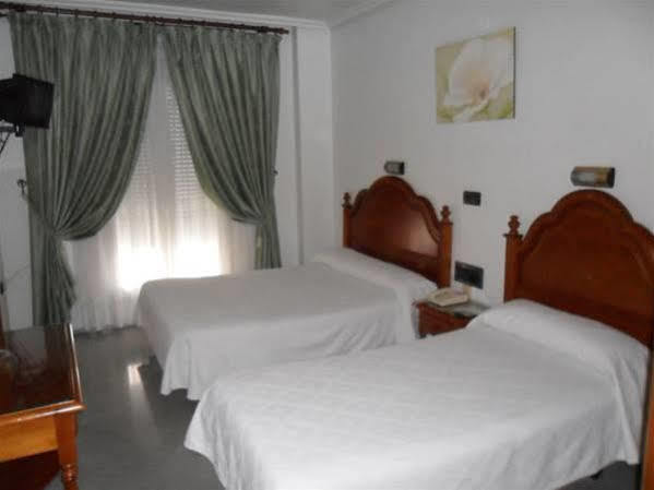Hotel Lusitania Mérida Zewnętrze zdjęcie