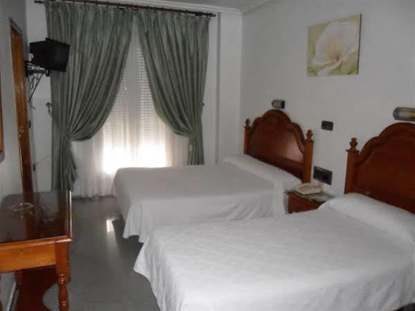 Hotel Lusitania Mérida Zewnętrze zdjęcie